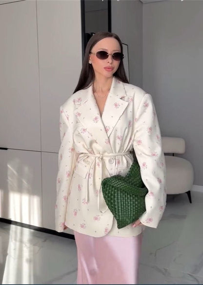 Blossom Garden - Belted Floral Print Blazer