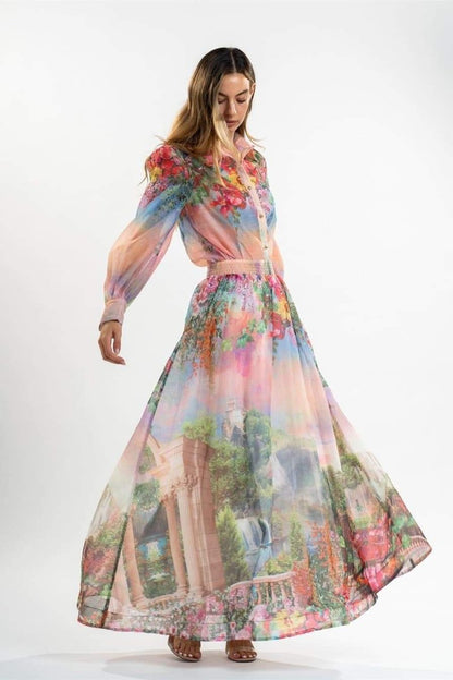 Conjunto de blusa con estampado floral de Roxanne 