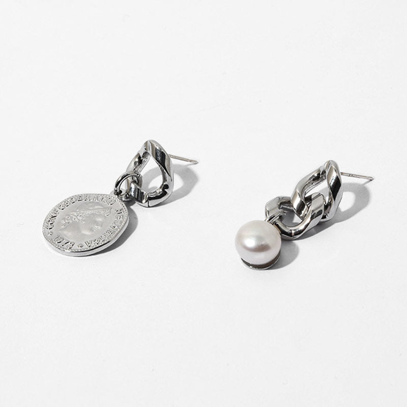 Coin Pearl Pendant Chunky Chain Earrings - Silver