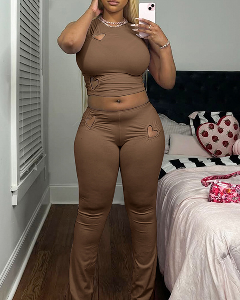 Hollow Heart Pleated Flared Set